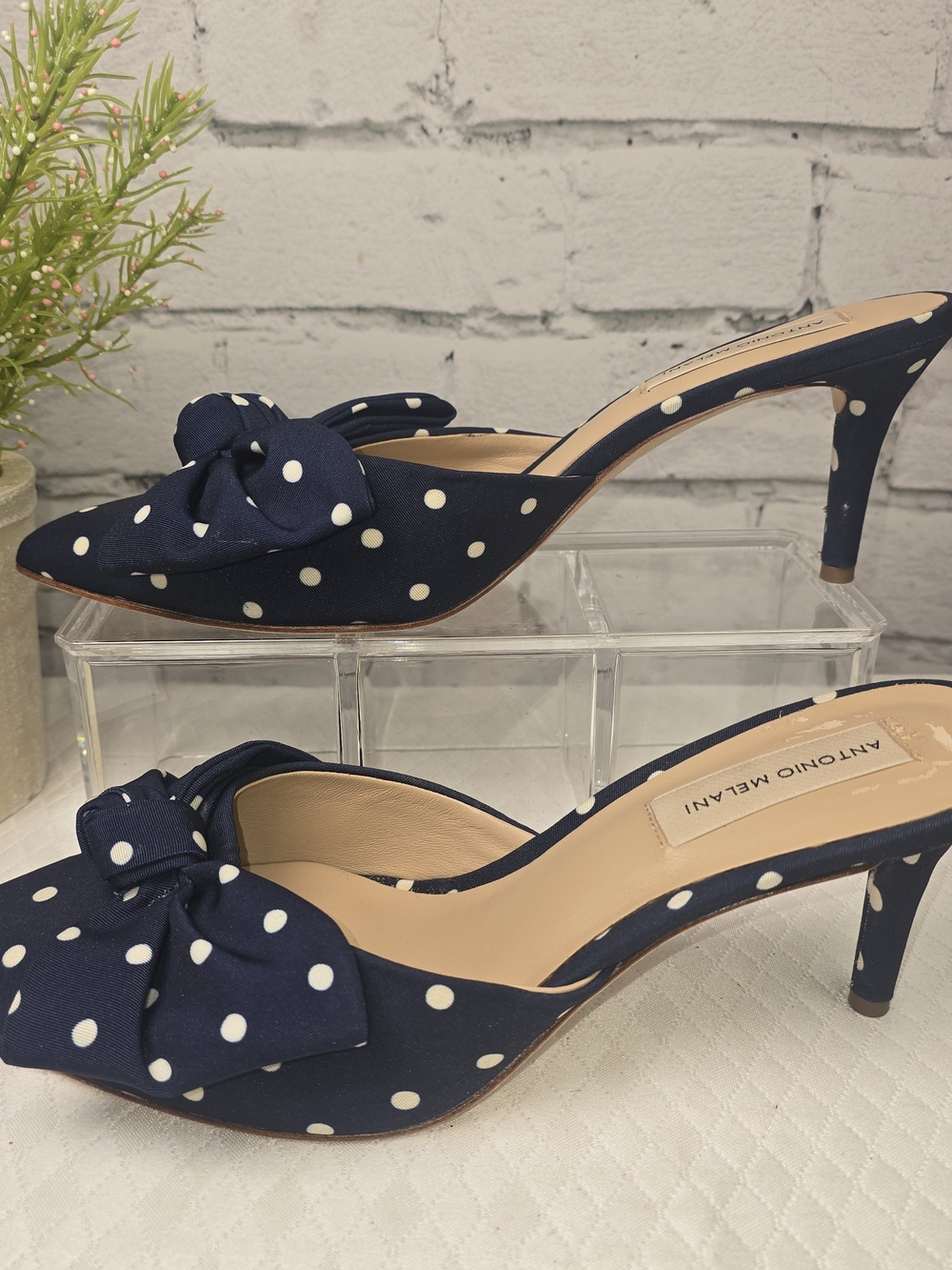 ANTONIO MELANI Navy with White Polka Dot Bow Pointed-Toe Mule Heels WOMENS 9 - Picture 3 of 11